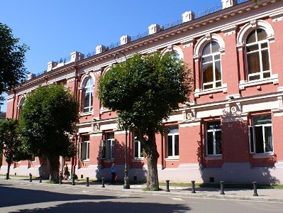 КС Грузии отказал гражданам Армении