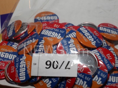 Armenia youth voting for first time are presented special badge
