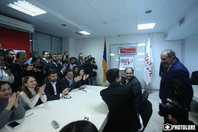«Հրապարակ». Գործադիրի անդամների մեծ մասը չի ուզում վերադառնալ կառավարություն. փափագում է գնալ ԱԺ