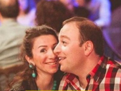 В Баку арт-директор ресторана выбросил жену из окна пятого этажа