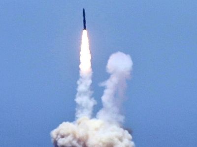 США провели успешные испытания новой системы перехватчиков баллистических ракет