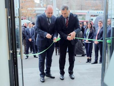 Երեւանում բացվեց «Ամերիաբանկի» «Նոր Նորք» մասնաճյուղը (ֆոտո)