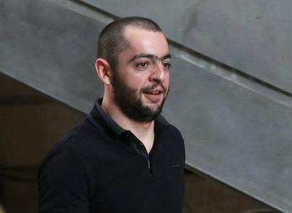 «Ըստ մեղադրանքի՝ որովայնը մարմնի ո՞ր մասն ա». Ալեքսանդր Սարգսյանի որդու հարցը դատարանին