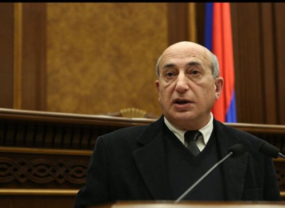 Пашинян отправил в отпуск главу статкомитета
