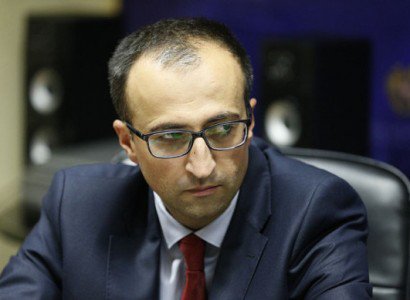 «Հրապարակ». «Գրիգոր Լուսավորիչ» ԲԿ տնօրենի նշանակումը ձգձգվում է. Արսեն Թորոսյանը «պաուզան ձգելու» պատճառ ունի