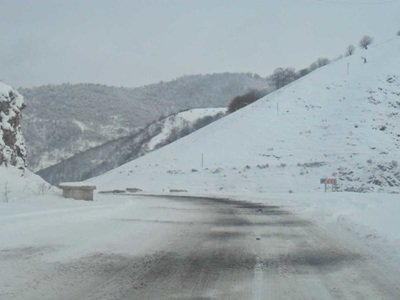 Վարդենյաց լեռնանցքը փակ է, Ապարանում առկա է մերկասառույց