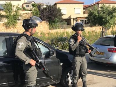 Два израильтянина убиты, еще двое тяжело ранены в результате нападения у реки Иордан