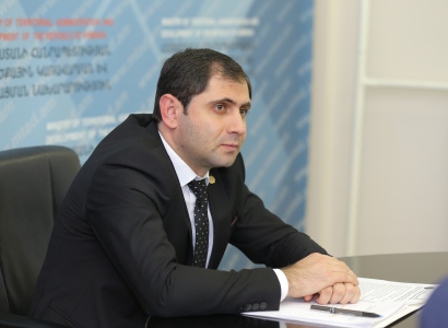 Սուրեն Պապիկյանը մտահոգված է համայնքների սեփական եկամուտների հավաքագրման տեմպերով