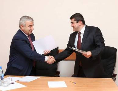 Newspaper: 3 major candidates for Karabakh presidential election becoming apparent