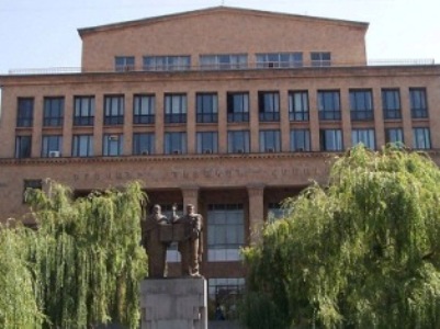 ԵՊՀ ժուռնալիստիկայի ֆակուլտետում ժամանակակից ռադիոստուդիա է բացվել
