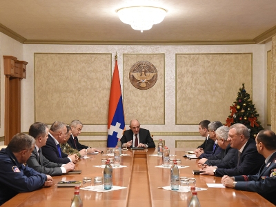 Բակո Սահակյանի մոտ քննարկել են տոնական օրերին պետական մարմինների գործունեությունը