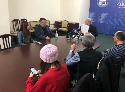 Ես ընտրված ռեկտոր եմ․ Արամ Սիմոնյանը մտադիր չէ հրաժարական տալ