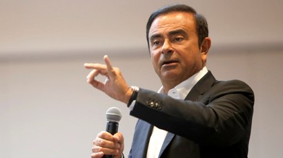 Tokyo court extends detention of Nissan's Ghosn