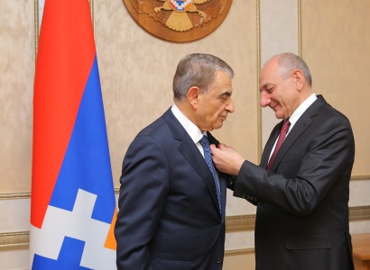 Artsakh president receives Ara Babloyan