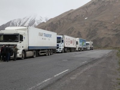 Լարսը բաց է. Վարդենյաց լեռնանցքը փակ է բեռնատարների համար