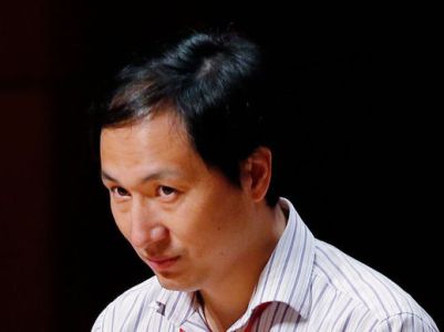 Китайскому ученому, создавшему генетически модифицированных детей, грозит смертная казнь