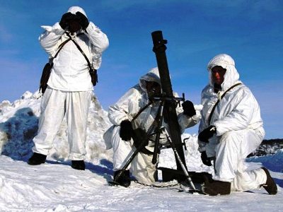 В Армении минометчики ЮВО уничтожают наземные цели условного противника методом скоростной стрельбы