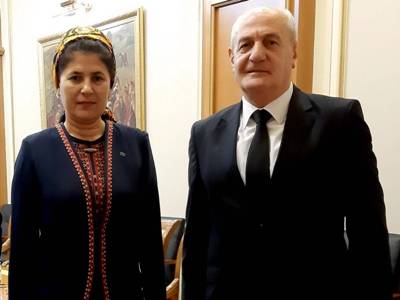 Գառնիկ Բադալյանը եւ Թուրքմենստանի փոխվարչապետը կարեւորել են երկու երկրներում մշակույթի օրերի անցկացումը