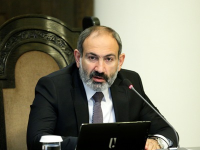 «Իմ առաջին արձագանքը, որպես բարձրագույն կրթություն չունեցողի, բացասական է». Փաշինյանը՝ Արշակյանի առաջարկի մասին