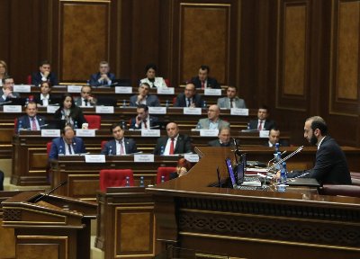 «Ժողովուրդ». Նոր ԱԺ-ն՝ նախկինի ոճով. անփառունակ դրսեւորումները շարունակվում են