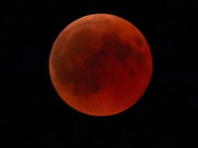 Кровавую волчью суперлуну можно увидеть в ночь на 21 января