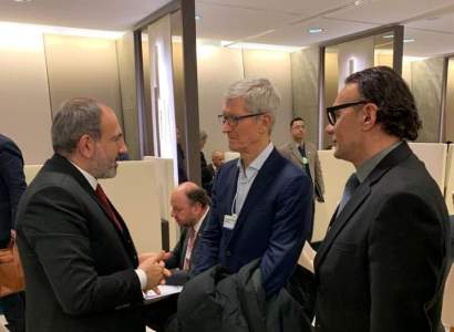 Նիկոլ Փաշինյանը Դավոսում հանդիպել է Apple ընկերության ղեկավար Թիմ Քուկի հետ (ֆոտո)