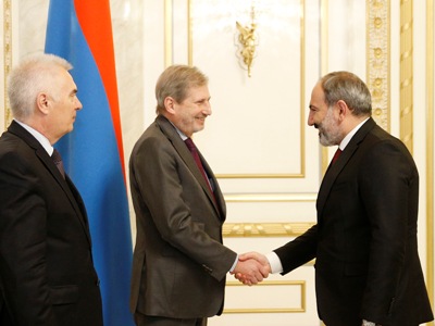 Democracy is value, not geopolitical orientation: Pashinyan tells Johannes Hahn
