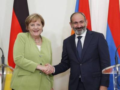 Բեռլինում մեկնարկել է Մերկել-Փաշինյան հանդիպումը