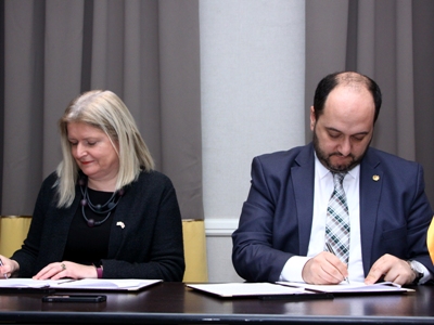 UK ambassador to Armenia: English-language clubs promote development of critical thinking skills