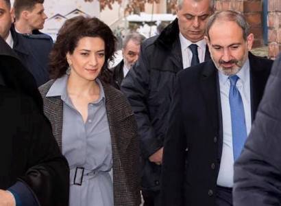 Տունդարձի ճանապարհին օդանավի անձնակազմը անակնկալ մատուցեց. Աննա Հակոբյանը պատմել է իր ծննդյան օրվա մասին