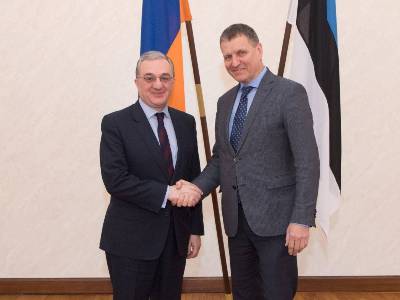 Կառավարության գերակա առաջնահերթությունն է ազգային զարգացման օրակարգի առաջմղումը. Զոհրաբ Մնացականյան