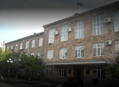 Unknown men tried to commit robbery in building of Armavor administration