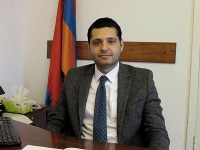 Հավանաբար գումար են ման եկել, չեն գտել. Արմավիրի մարզպետը` մարզպետարանում նախօրեին տեղի ունեցածի մասին