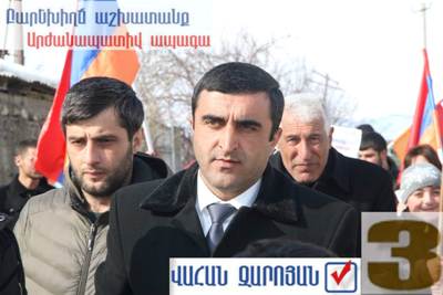Վարդենիսում պարտված ՔՊ-ական թեկնածուի կողմնակիցները կեսգիշերին փակել են ճանապարհ