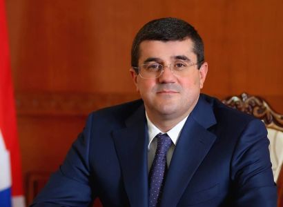 Բակո Սահակյանն աշխատանքից ազատել է Արայիկ Հարությունյանին