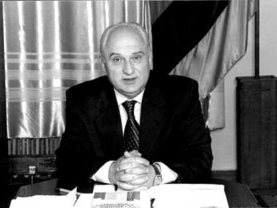 Մահացել է Հայաստանի Կոմկուսի ԿԿ նախկին առաջին քարտուղար Սուրեն Հարությունյանը