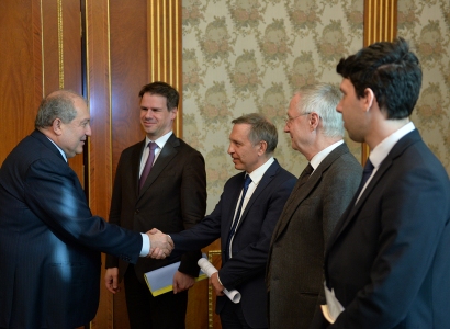 Armenian President and French delegation discuss cooperation in field of nuclear energy