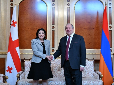 Armenia President bids farewell to visiting Georgia counterpart