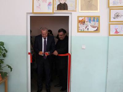 Russian ambassador participates in Russian language classroom opening in Yerevan