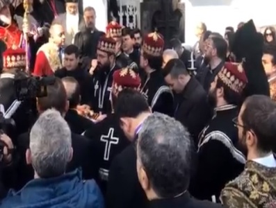Istanbul Armenians bid farewell to late Patriarch Mesrob Mutafyan