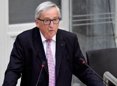 Juncker: UK should leave EU by start of elections to European Parliament on May 23