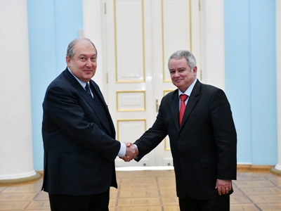 Cuba ambassador hands Letters of Credence to Armenia President
