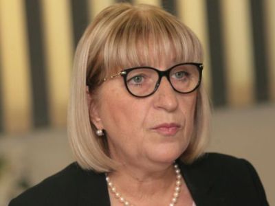 Bulgarian justice minister quits because of her luxurious apartment