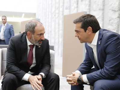 Armenia’s Pashinyan congratulates Greece’s Tsipras on Independence Day anniversary