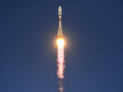 US to test new space-based weapon