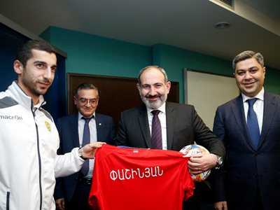 «Այսօր գնում ենք ֆուտբոլ». Նիկոլ Փաշինյան