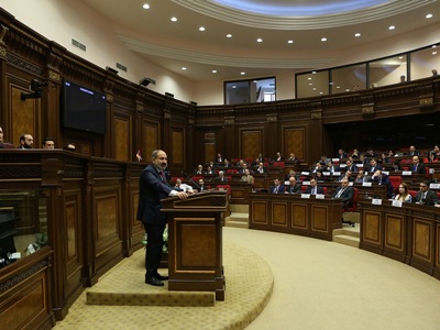 Armenia PM says military production requires serious funding