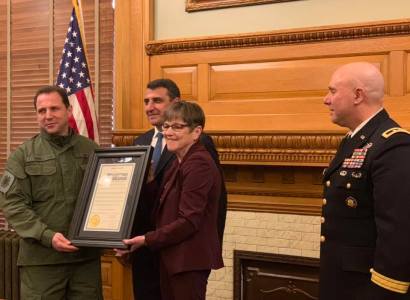 Armenia Defense Minister and Kansas Governor discuss issues on cooperation