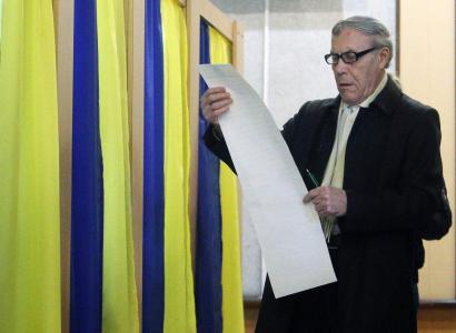 Ukraine election: Zelensky far ahead with over 90% of votes counted
