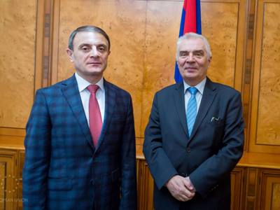 Armenia Police Chief and EU Ambassador meet